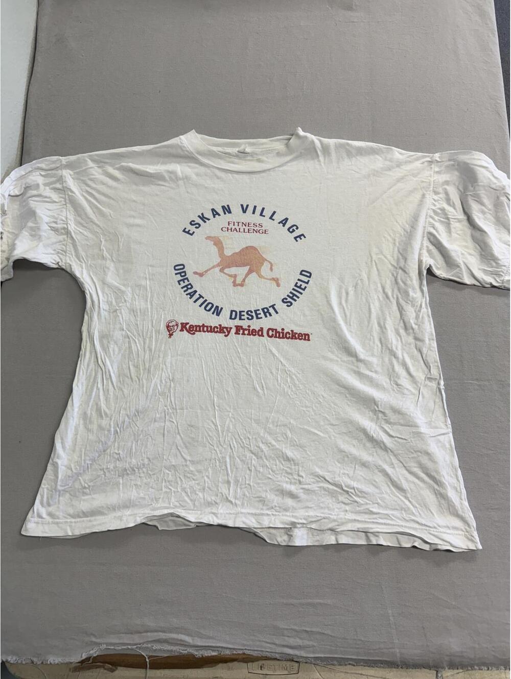 Vintage Operation Desert Shield 1990 Eskan Village KFC - L